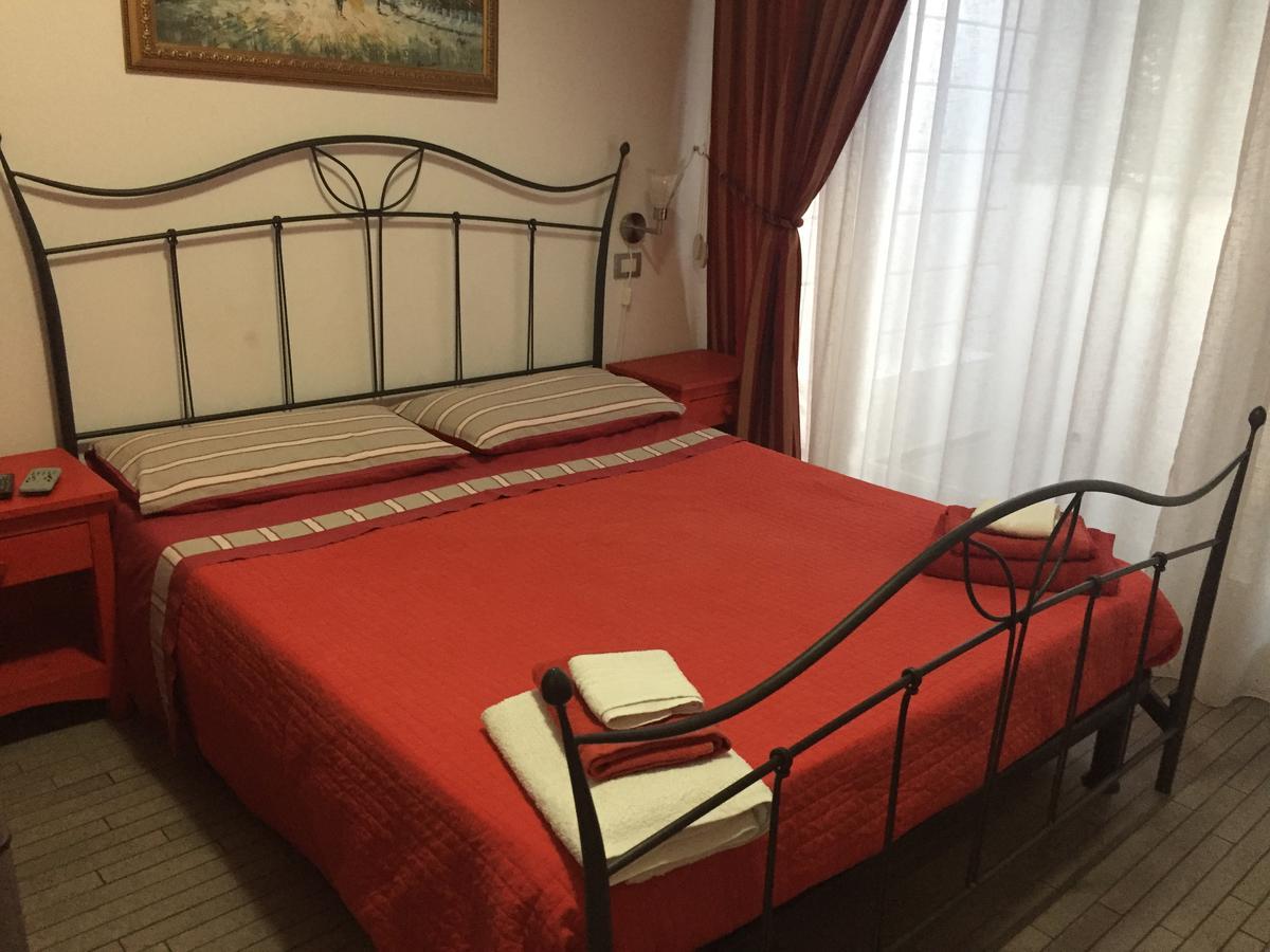 Casa Del Vento Bed and Breakfast Roccalumera Εξωτερικό φωτογραφία