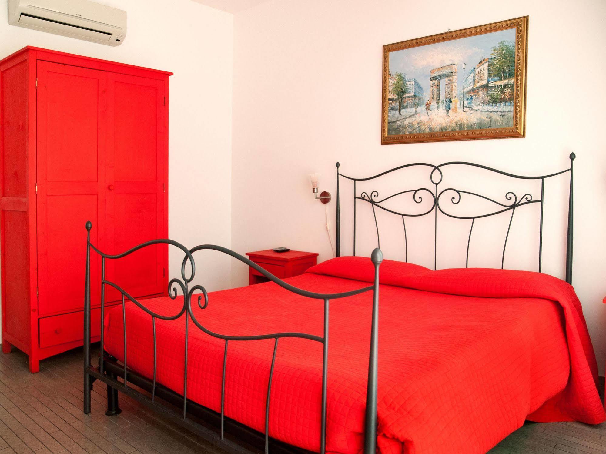 Casa Del Vento Bed and Breakfast Roccalumera Εξωτερικό φωτογραφία