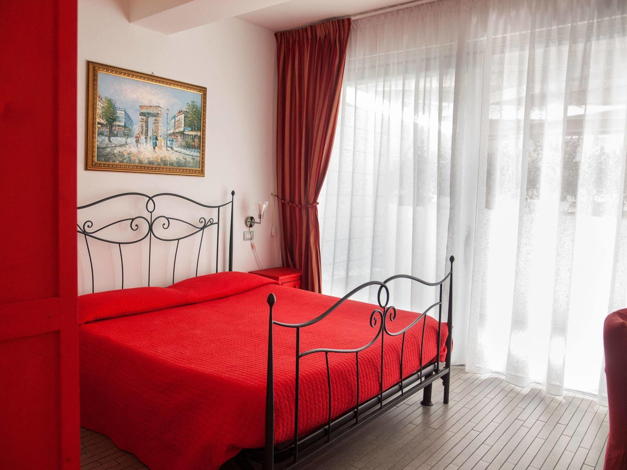 Casa Del Vento Bed and Breakfast Roccalumera Εξωτερικό φωτογραφία